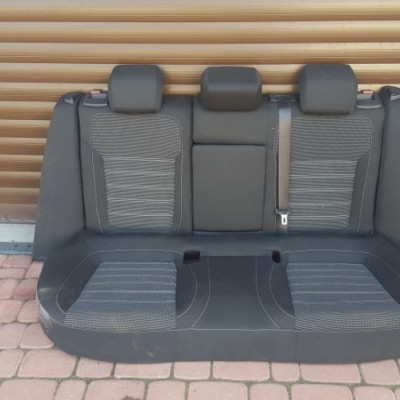 Kanapa tył tylna Opel Insignia Hatchback
