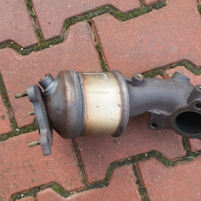 Katalizator 1.7CDTI Opel Astra J IV 55578925