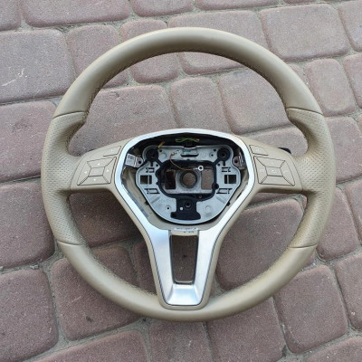 Kierownica LIFT łopatki kremowa Mercedes W218 CLS