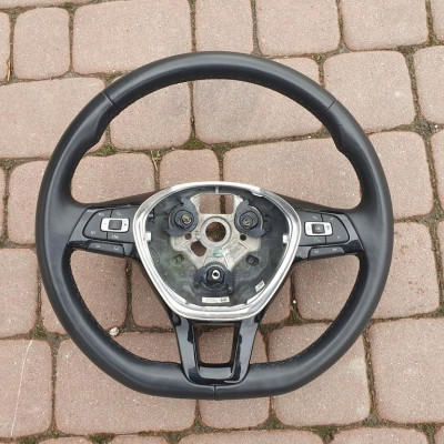 Kierownica multifunkcja VW Jetta 5C6 22