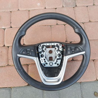 Kierownica Opel Insignia skóra IGŁA 123