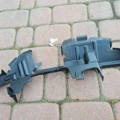 Kierownica powietrza LIFT Opel Astra K 39227492