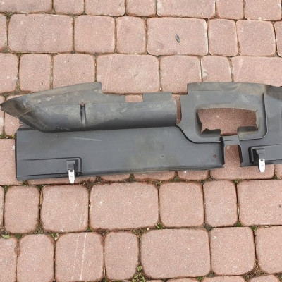 Kierownica powietrza łapacz Opel Zafira C 20897268