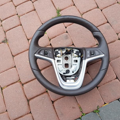 Kierownica skóra brąz brązowa Opel Astra J IV 178