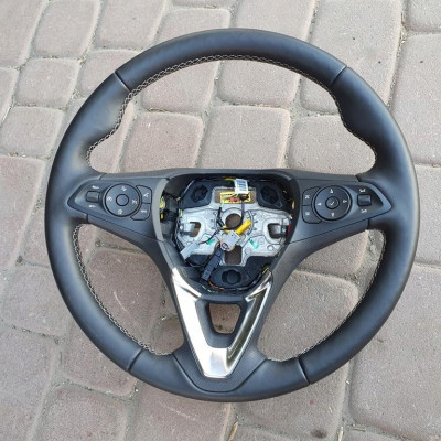 Kierownica skóra grzana Opel Astra K V 5 239