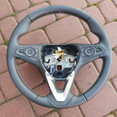 Kierownica skóra grzana Opel Astra K V 5 6 IGŁA