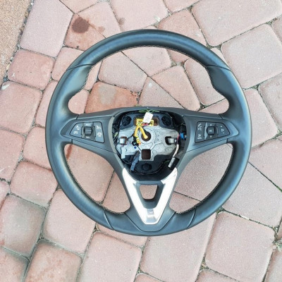 Kierownica skóra grzana Opel Zafira C 161