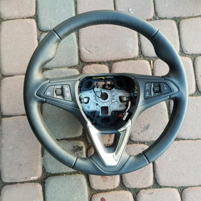 Kierownica skóra grzana Opel Zafira C 177
