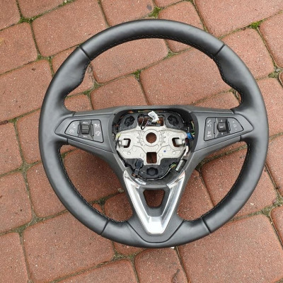 Kierownica skóra grzana Opel Zafira C FL 4