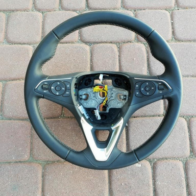 Kierownica skóra multifunkcja IGŁA Insignia B 152