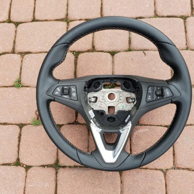 Kierownica skóra multifunkcja Opel Astra K V 106