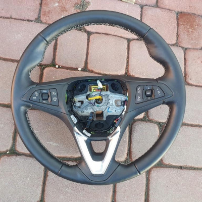 Kierownica skóra podgrzewana Opel Astra K V 17