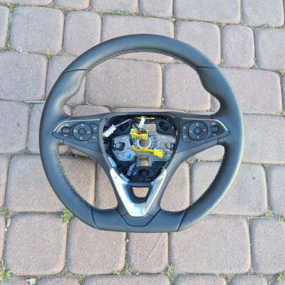 Kierownica skóra podgrzewana Opel Astra K V 40