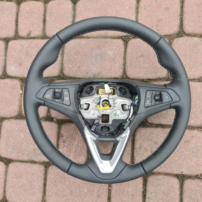 Kierownica skóra podgrzewana Opel Astra K V 96