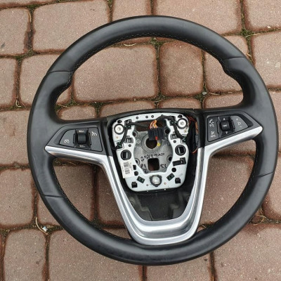 Kierownica skóra skórzana IGŁA Opel Insignia 8