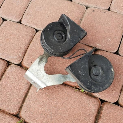 Klakson trąbka sygnał Opel Insignia