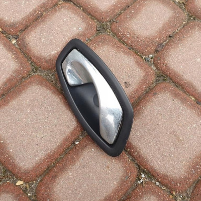 Klamka drzwi chrom Renault Captur 806700005R