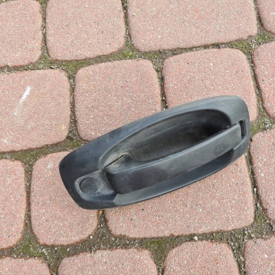 Klamka drzwi prawy bok Opel Combo D