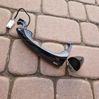 Klamka kierowcy KEYLESS Z22y Opel Astra K V