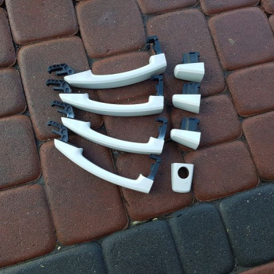 Klamka Opel Astra J IV Insignia Zafira C Y40r