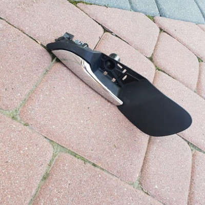 Klamka wewnętrzna przód lewa Opel Insignia