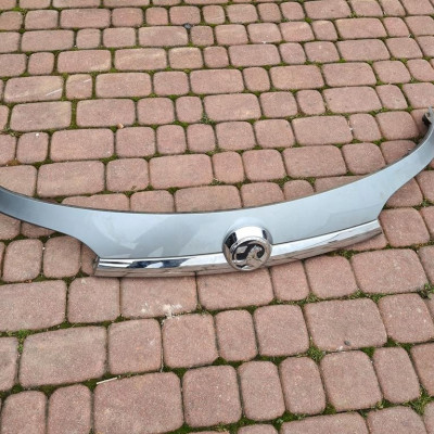 Klapa tylna obudowa osłona chrom Opel Insignia FL