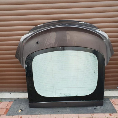 Klapa tył tylka Z177 Opel Insignia Hatchback