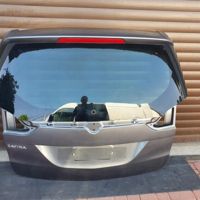 Klapa tył tylna gołą IGŁA Opel Zafira C Z10b