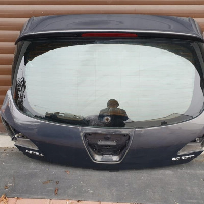 Klapa tył tylna HB IGŁA Opel Astra J 4 IV Z190