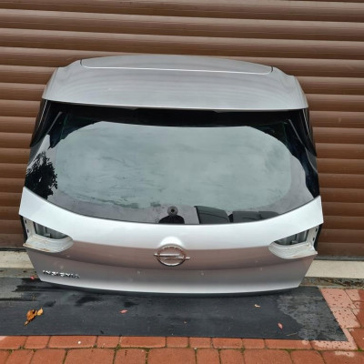 Klapa tył tylna kombi Opel Insignia B Z176