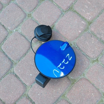 Klapka wlewu paliwa Z22u Opel Corsa E 13183306