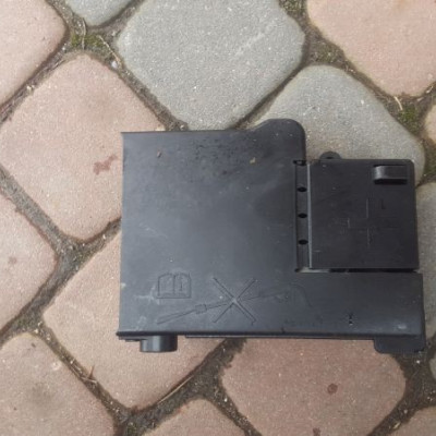 Klema plusowa OPEL Astra J Zafira C 13368498