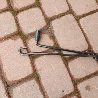 Klucz podnosnika lewarka korbka Opel Astra J