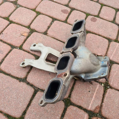 Kolektor wydechowy 2.0t 250km Opel Insignia