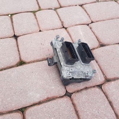 Komputer sterownik silnika Opel Meriva A 55555570