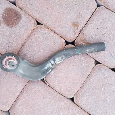 Końcówka drązek maglownicy lewy Mercedes W218 CLS