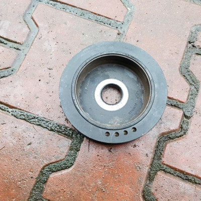 Koło pasowe wału 2.5 DCI VIVARO TRAFIC PRIMASTAR