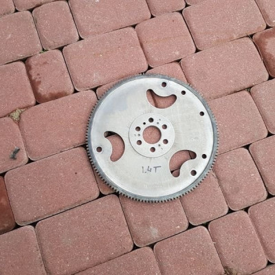 Koło tarcza automat Opel 1.4 Turbo 55573926