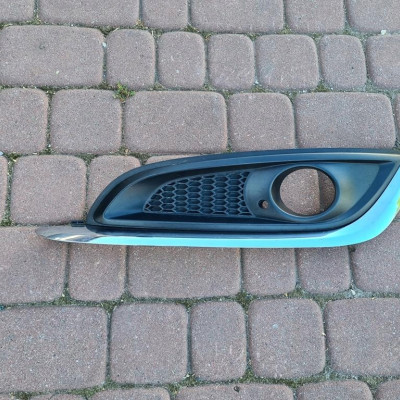 Kratka zderzaka lewa LIFT Opel Insignia 22787050