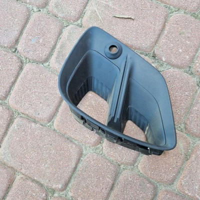 Kratka zderzaka P Renault Captur II 2 261A21107R