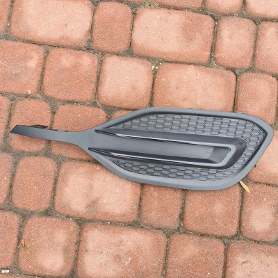 Kratka zderzaka przód FL Opel Astra K V 39130512