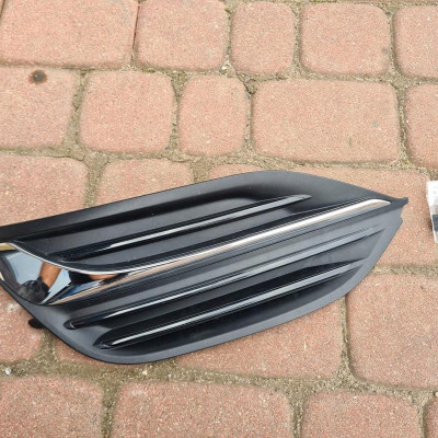 Kratka zderzaka przód lewaOpel Insignia B 39112219