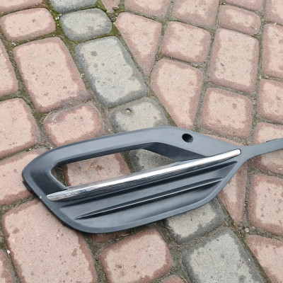 Kratka zderzaka przód LIFT Opel Astra K 39130517