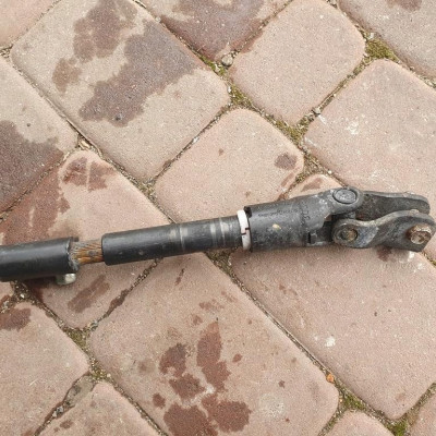 Krzyżak kolumny kierowniczej 2.0DCI VIVARO TRAFIC