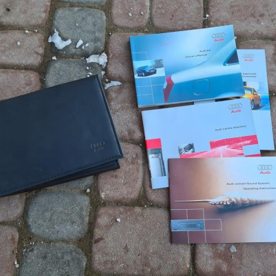 Książka serwisowa instrukcja AUDI A4