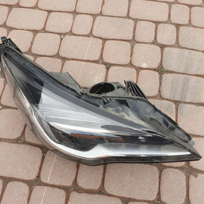 Lampa europa Opel Astra K V 5 39047199