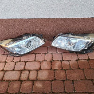 Lampa przód BI-xenon kompletna IGŁA Opel Insignia