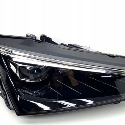 Lampa przód FULL LED SKODA SCALA KPL 657941016A