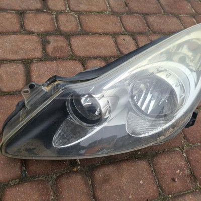 Lampa przód przednia lewa Opel Corsa E 13217453