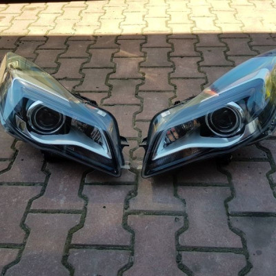 Lampa przód przednia LIFT Opel Insignia 13426664